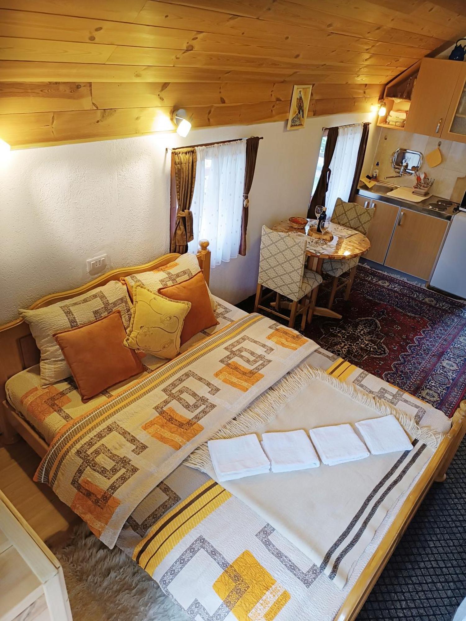 Apartments Sipcic Žabljak 外观 照片